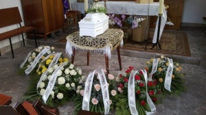 Pogrzeb - kwiaty